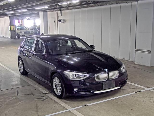 826 Bmw 1 series 1A16 2014 г. (ZIP Osaka)